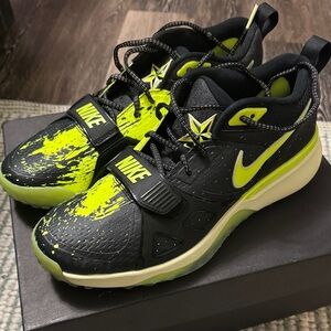 Nike Black and Neon Green Athletic Shoes